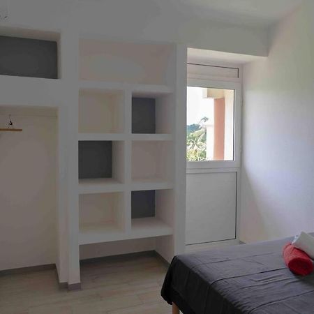 Blue Lagoon Appart En Residence Acces Plage Le Gosier  Esterno foto